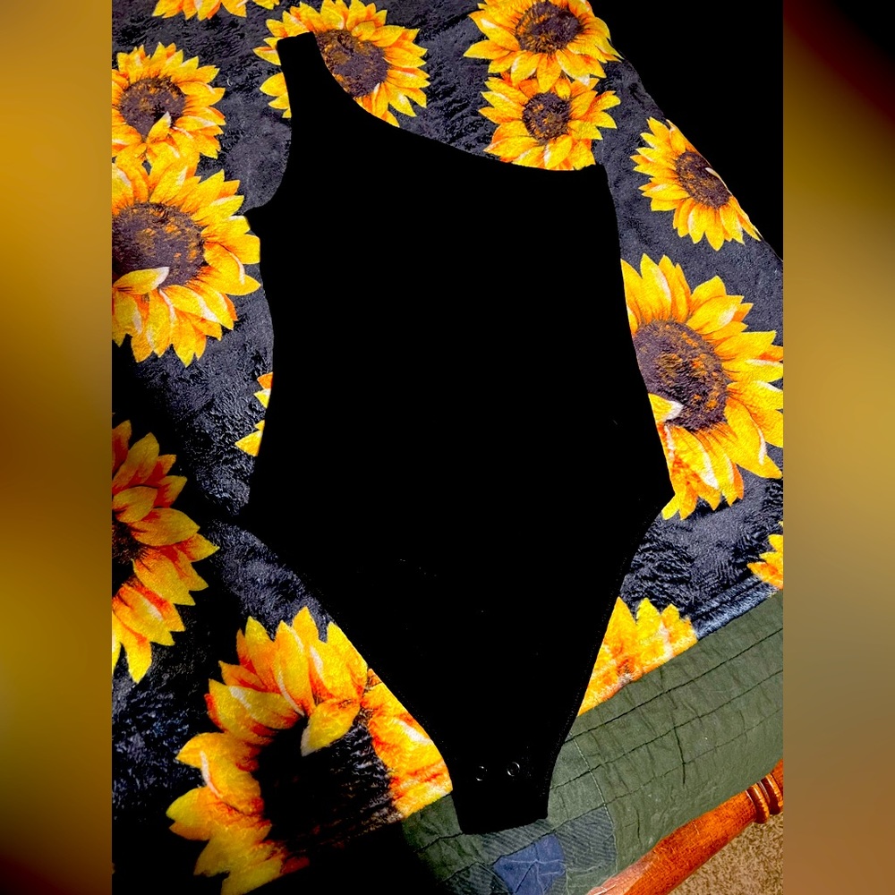 Black one shoulder bodysuit